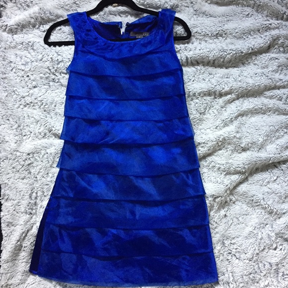 Dress - Picture 4 of 6